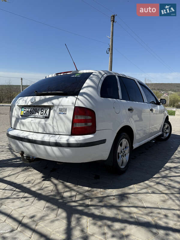 Універсал Skoda Fabia 2001 в Подільську