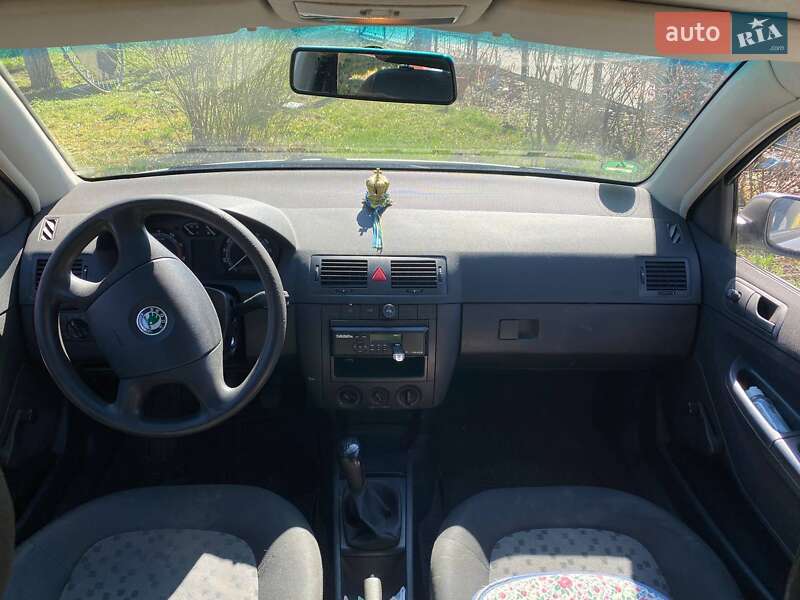 Універсал Skoda Fabia 2005 в Луцьку