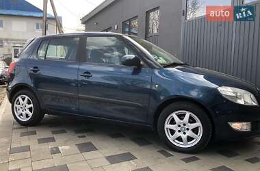 Хэтчбек Skoda Fabia 2012 в Ивано-Франковске