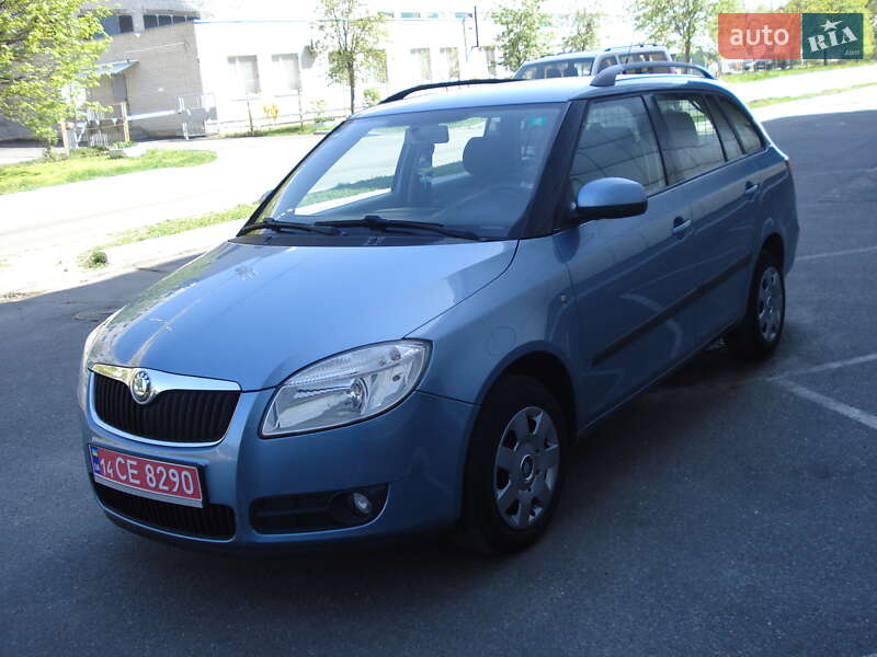 Универсал Skoda Fabia 2008 в Немирове