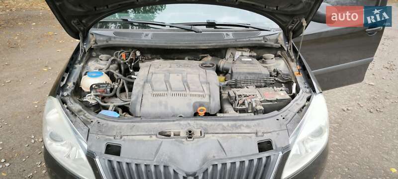 Универсал Skoda Fabia 2011 в Харькове