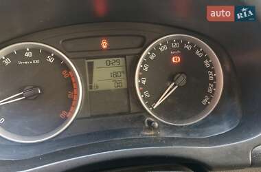 Хэтчбек Skoda Fabia 2008 в 
