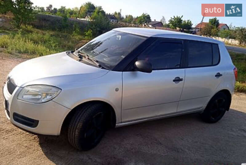 Хетчбек Skoda Fabia 2008 в Житомирі фото 2 Хетчбек Skoda Fabia 2008 в Житомирі