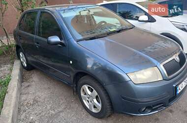 Хетчбек Skoda Fabia 2005 в 