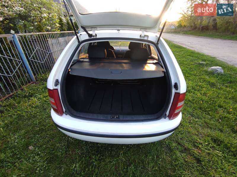 Універсал Skoda Fabia 2005 в Києві