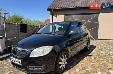 Хэтчбек Skoda Fabia 2007 в 