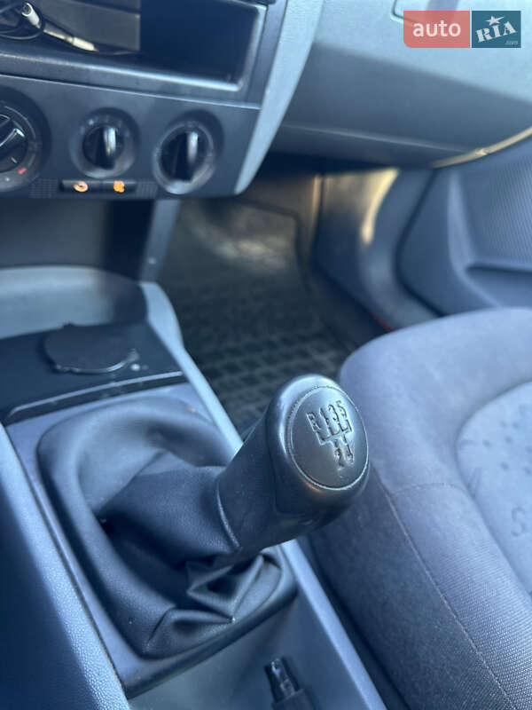 Універсал Skoda Fabia 2002 в Старій Синяві