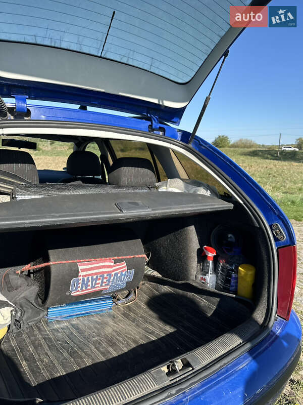 Універсал Skoda Fabia 2002 в Старій Синяві