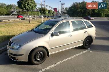 Универсал Skoda Fabia 2005 в 