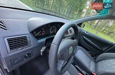 Универсал Skoda Fabia 2003 в 