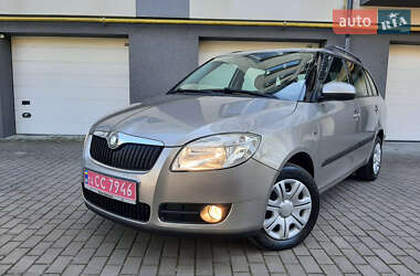 Універсал Skoda Fabia 2008 в Коломиї