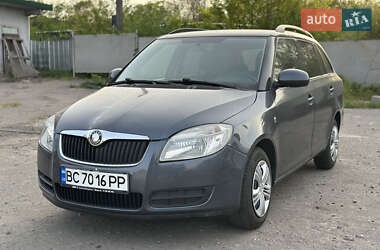 Универсал Skoda Fabia 2010 в 