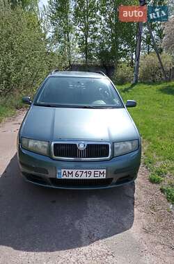 Універсал Skoda Fabia 2006 в Овручі