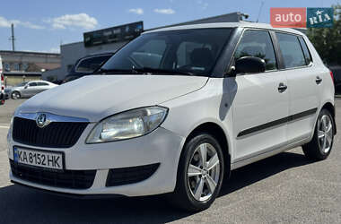 Хетчбек Skoda Fabia 2010 в Києві
