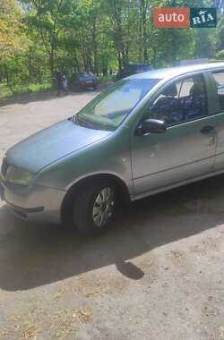 Седан Skoda Fabia 2002 в Вінниці