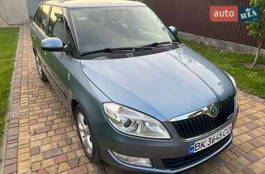 Універсал Skoda Fabia 2011 в Радивиліві