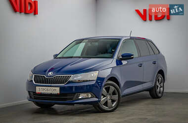 Универсал Skoda Fabia 2018 в Киеве