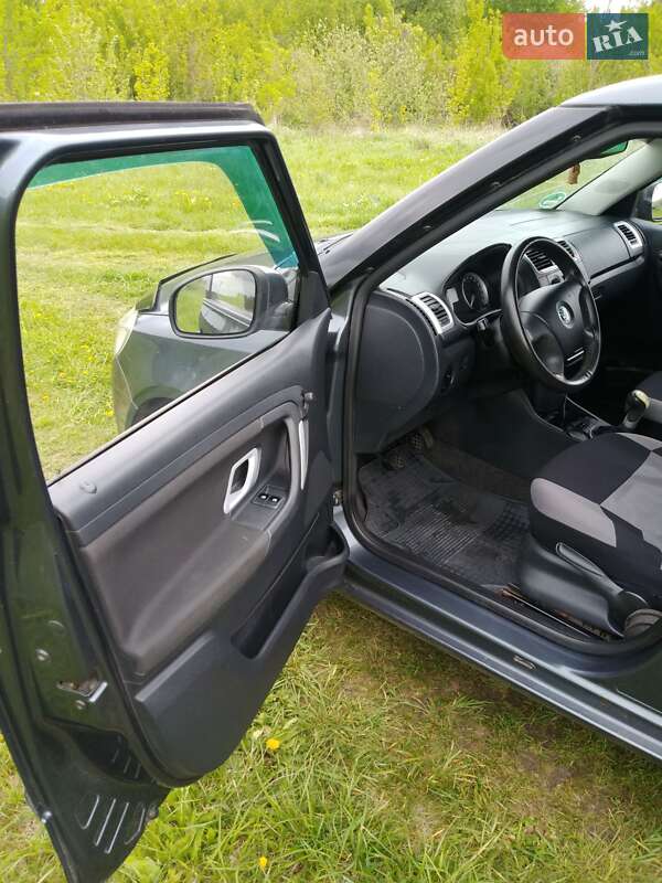 Хетчбек Skoda Fabia 2008 в Чернігові фото 8 Хетчбек Skoda Fabia 2008 в Чернігові
