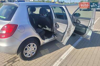 Хетчбек Skoda Fabia 2014 в 
