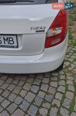 Хетчбек Skoda Fabia 2009 в Іршаві