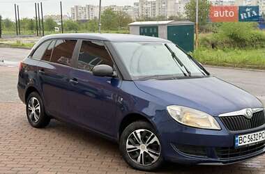 Универсал Skoda Fabia 2010 в 