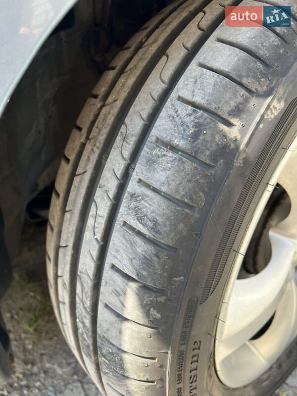 Универсал Skoda Fabia 2010 в Житомире