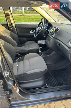 Хетчбек Skoda Fabia 2009 в 