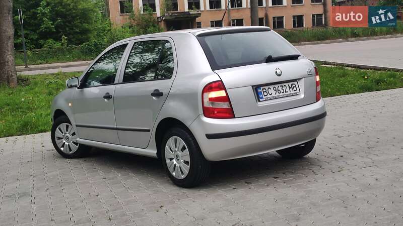 Хетчбек Skoda Fabia 2006 в Дрогобичі