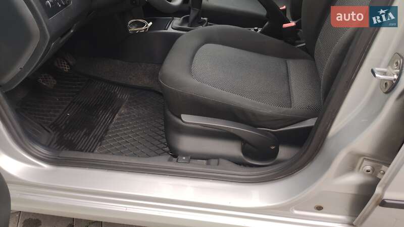 Хетчбек Skoda Fabia 2006 в Дрогобичі