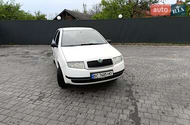 Хетчбек Skoda Fabia 2002 в 