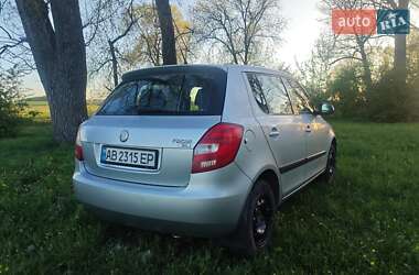 Хэтчбек Skoda Fabia 2008 в 