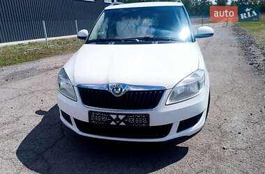Универсал Skoda Fabia 2011 в 