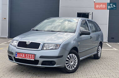 Универсал Skoda Fabia 2005 в Нововолынске