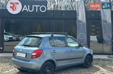 Хэтчбек Skoda Fabia 2008 в 