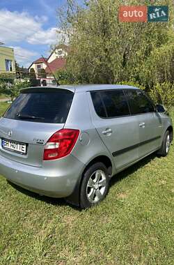 Хэтчбек Skoda Fabia 2008 в 