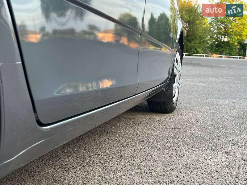 Хэтчбек Skoda Fabia 2014 в Лубнах