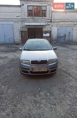 Універсал Skoda Fabia 2005 в Черкасах