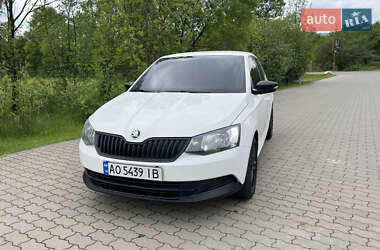 Хэтчбек Skoda Fabia 2016 в 