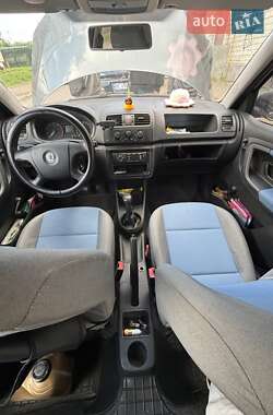 Хетчбек Skoda Fabia 2007 в 