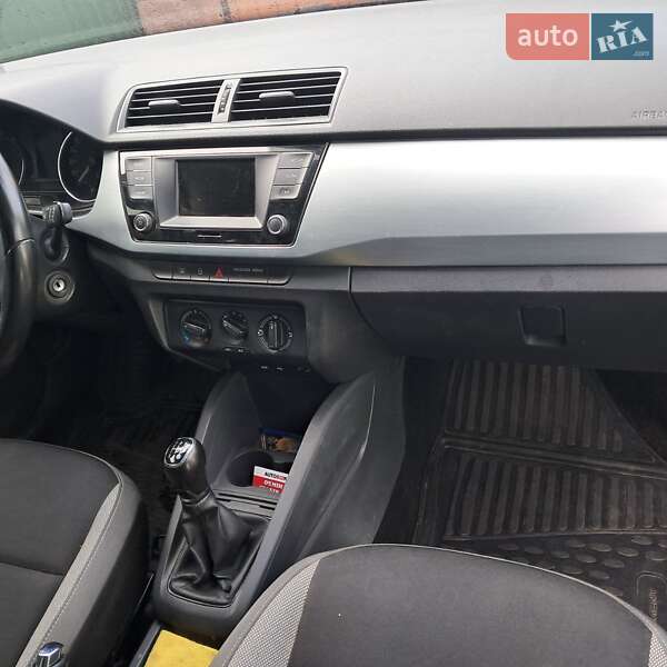 Хетчбек Skoda Fabia 2016 в Шепетівці