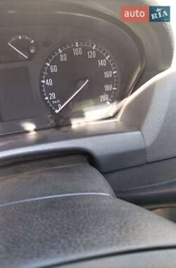 Универсал Skoda Fabia 2004 в 