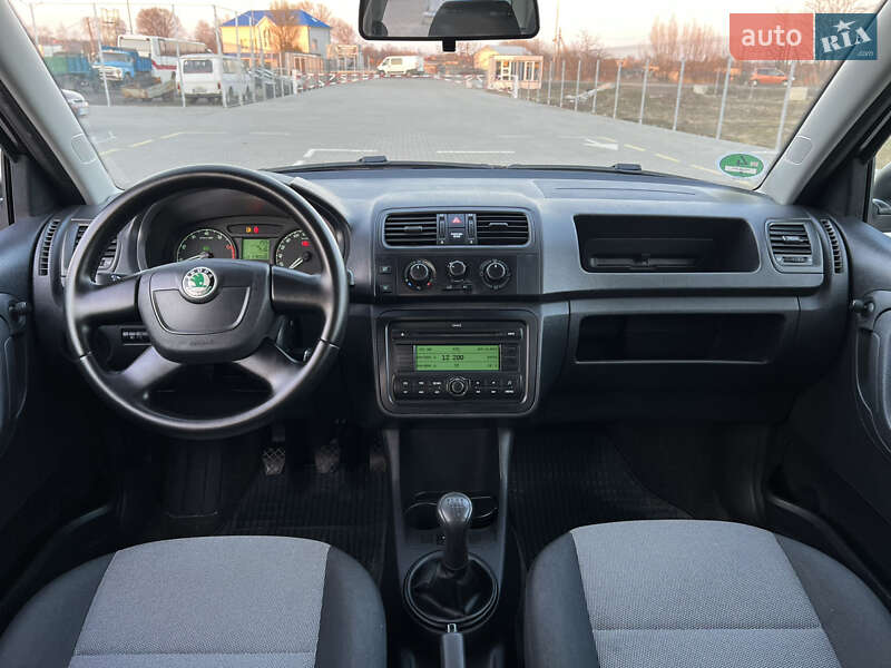 Універсал Skoda Fabia 2010 в Нововолинську