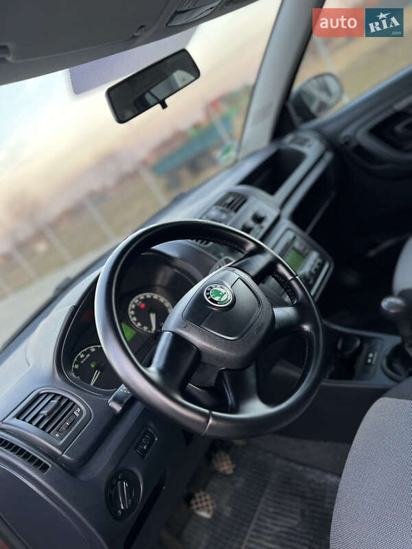 Універсал Skoda Fabia 2010 в Нововолинську