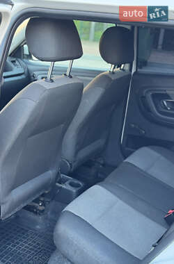 Хетчбек Skoda Fabia 2011 в 