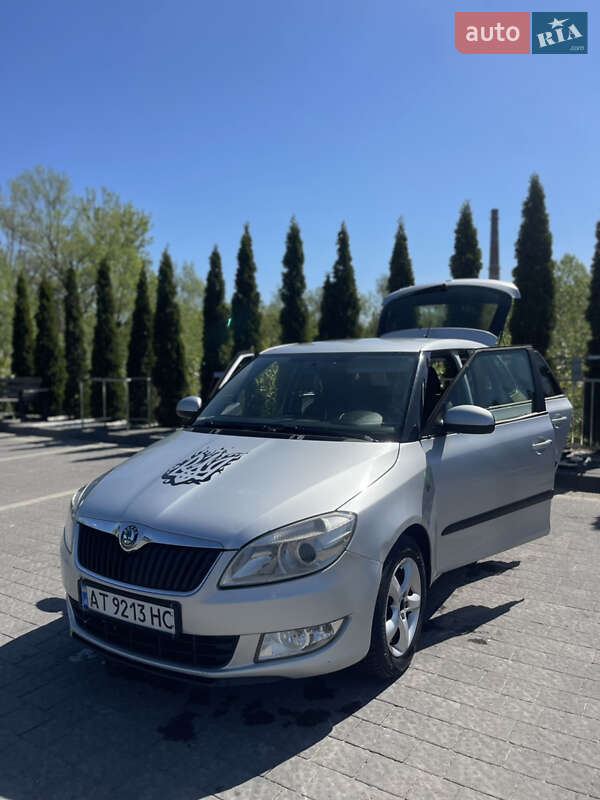Універсал Skoda Fabia 2012 в Надвірній