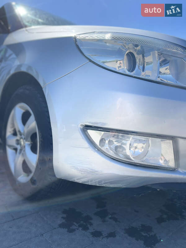 Універсал Skoda Fabia 2012 в Надвірній