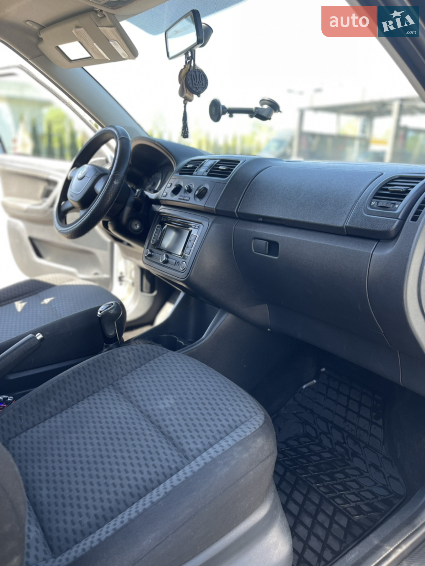 2012 Skoda Fabia - мініатюра 14
