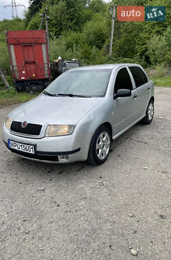 Хэтчбек Skoda Fabia 2003 в Львове