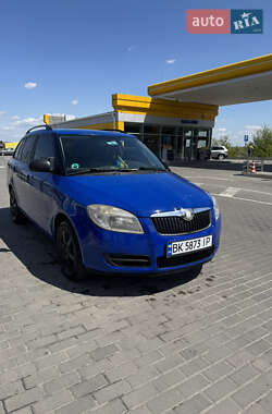 Универсал Skoda Fabia 2009 в Ровно
