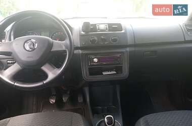 Хетчбек Skoda Fabia 2013 в 
